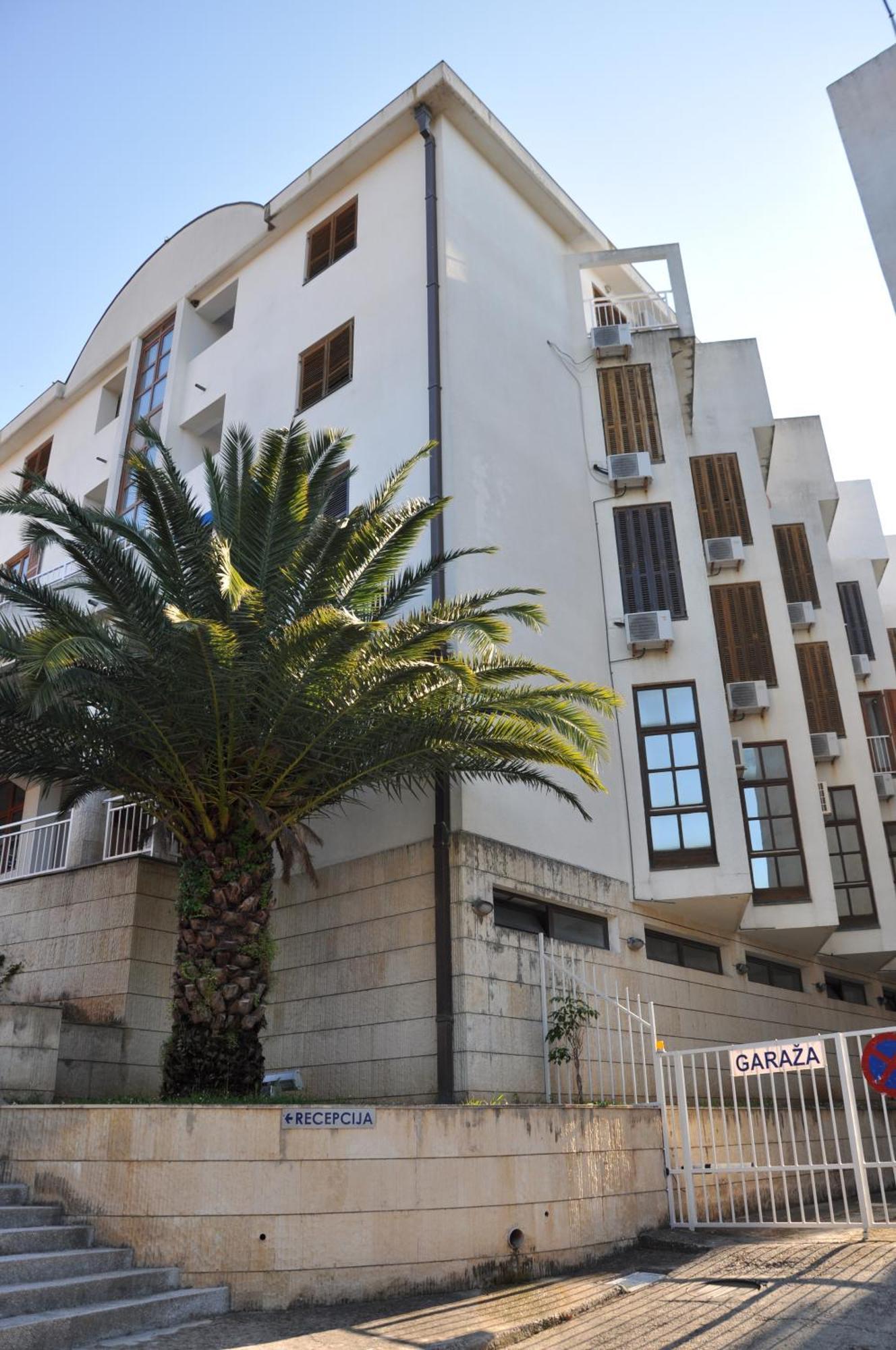 Depadans Hotela Talia Igalo Exterior photo